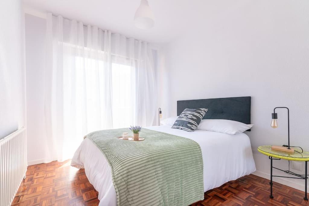 San Roman Apartment With Private Parking Santander Exterior foto